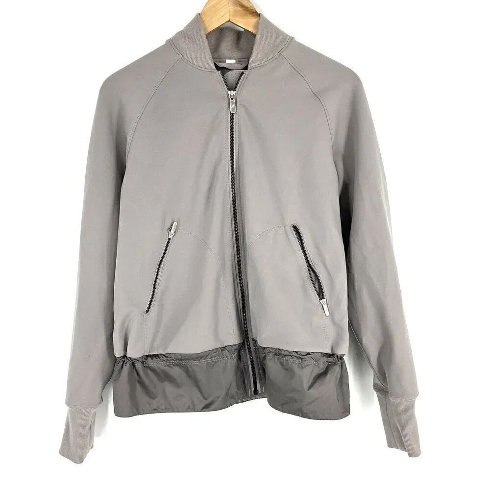 Lululemon Jacket Size XS Womens Dark Chrome Gray Swept Along Athletic Full Zip